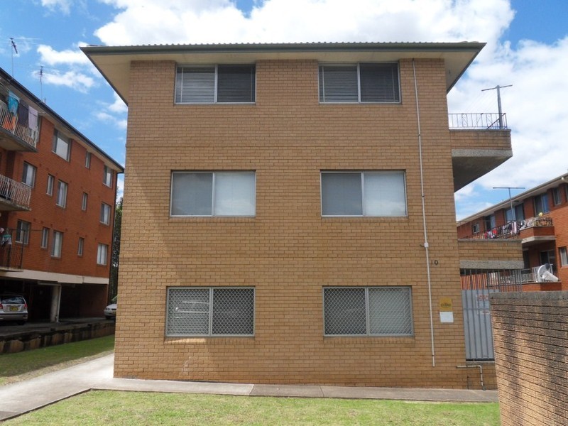 4/10 Acacia Street, Cabramatta NSW 2166