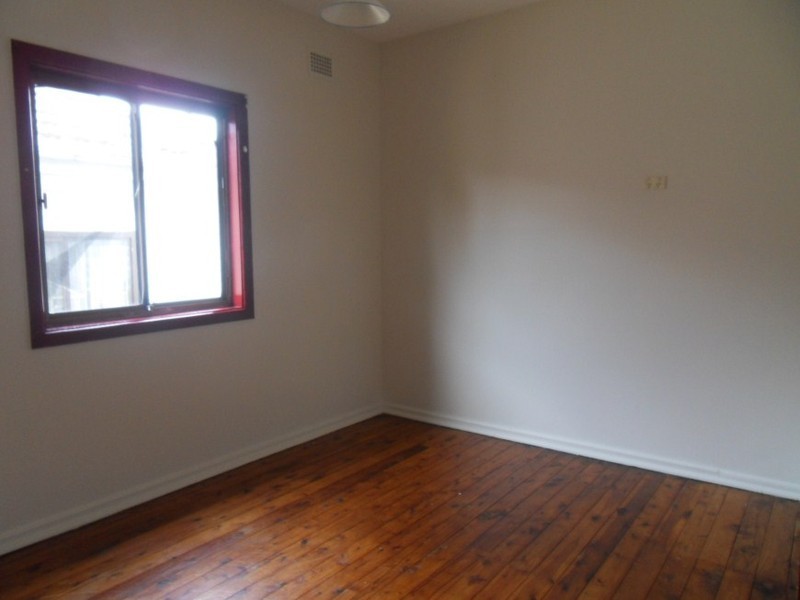 20 Warwick Avenue, Cabramatta NSW 2166