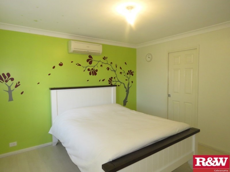 2/5A Mackenzie Street, Canley Vale NSW 2166