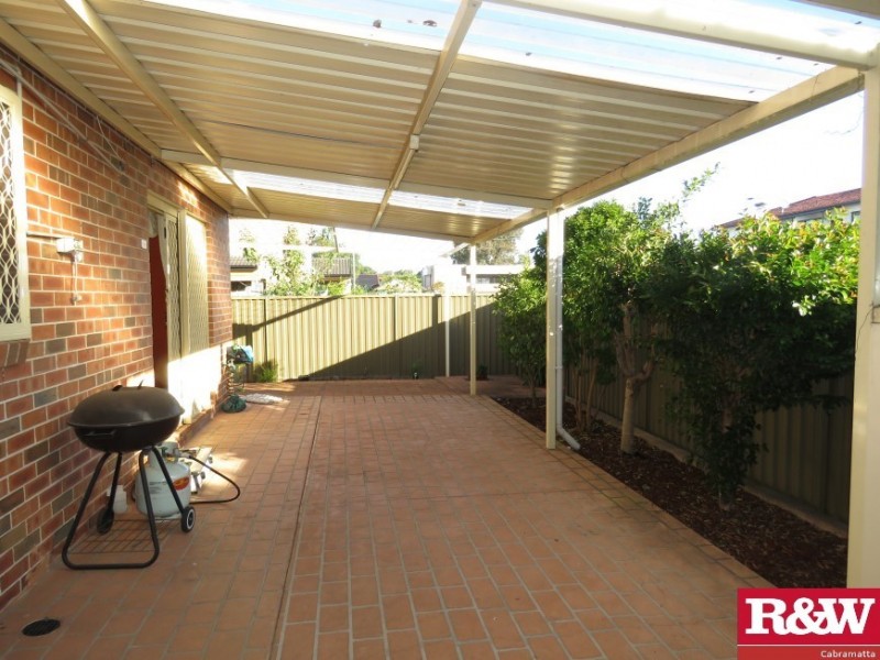 2/5A Mackenzie Street, Canley Vale NSW 2166