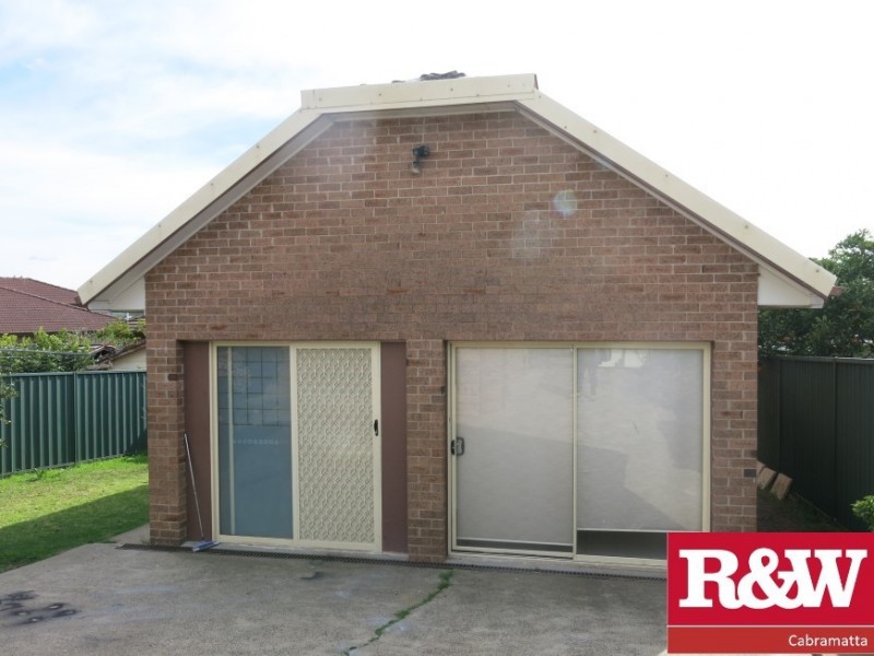 26 Brisbane Avenue, Lurnea NSW 2170