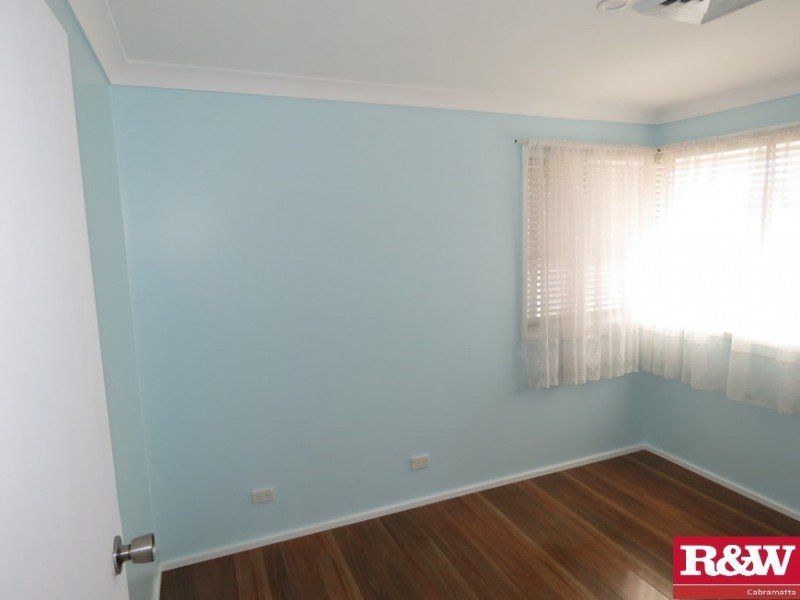 216 St Johns Road,, Bradbury NSW 2560