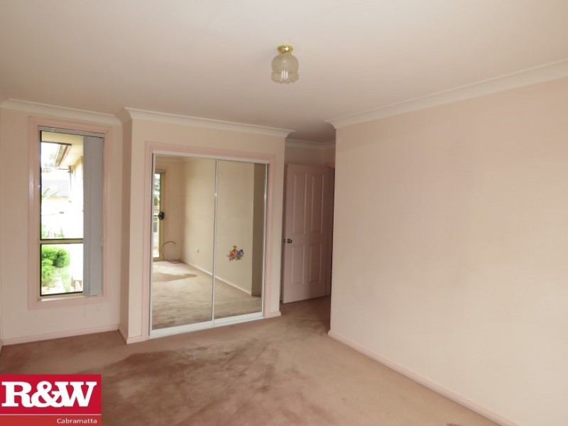 2/24 Wyong Street, Canley Heights NSW 2166