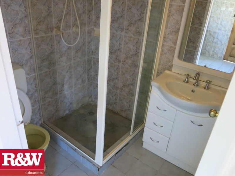 23a Edel Place, Fairfield West NSW 2165