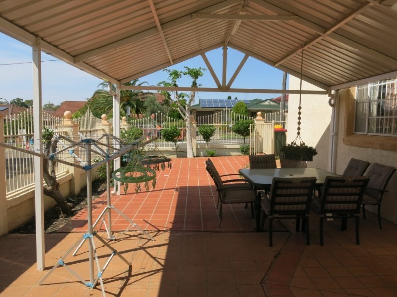 14a Bringelly Place, Bonnyrigg Heights NSW 2177