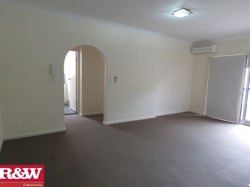 3/2 St  Johns Road, Cabramatta NSW 2166