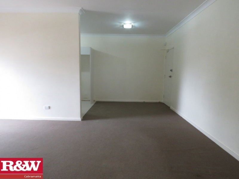 3/2 St  Johns Road, Cabramatta NSW 2166