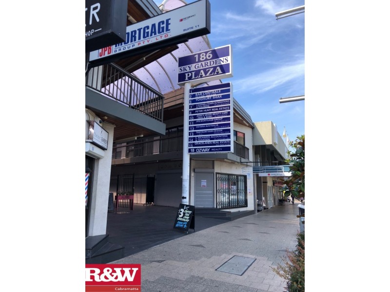 1/186 Queen Street, Campbelltown NSW 2560