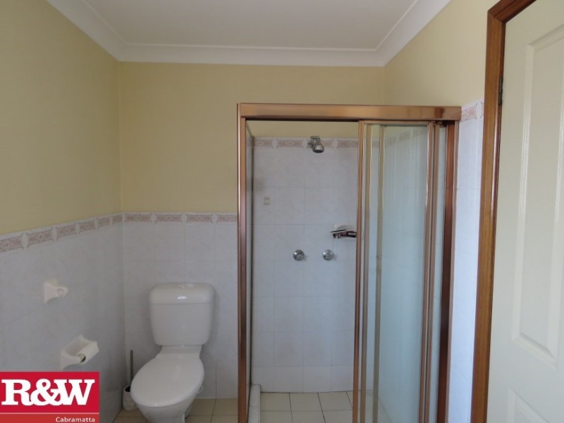 2/160 Meadows Road, Mount Pritchard NSW 2170