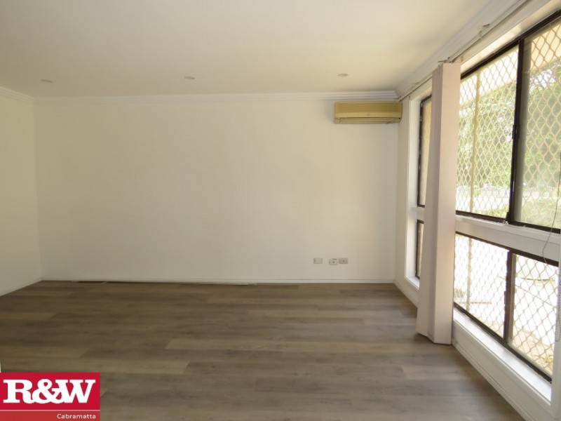 17 Humphries Road,, Wakeley NSW 2176