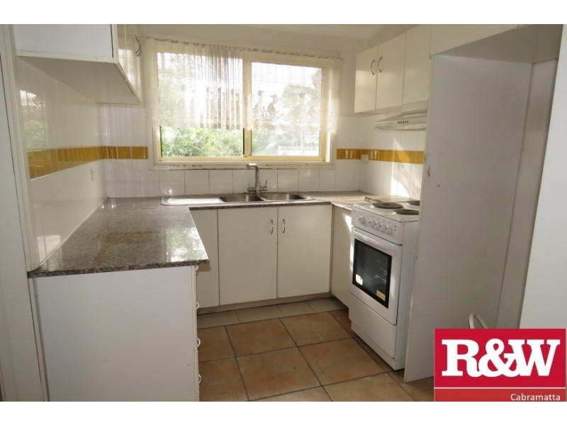 15 Eucumbene Crescent, Heckenberg NSW 2168