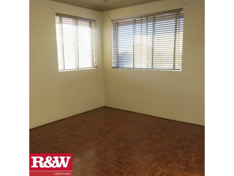 4/27 Cumberland Street, Cabramatta NSW 2166