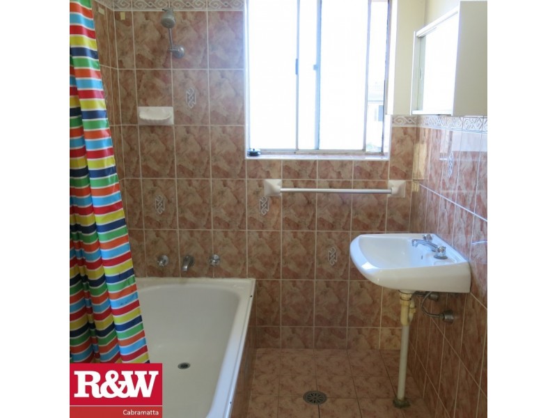 4/27 Cumberland Street, Cabramatta NSW 2166