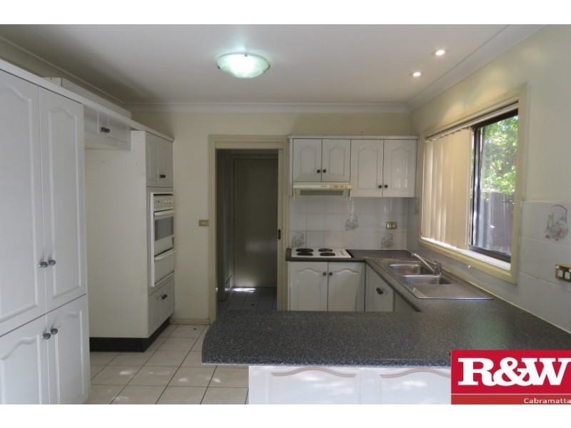 1/114 Gladstone Street, Cabramatta NSW 2166