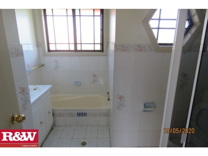 1/114 Gladstone Street, Cabramatta NSW 2166