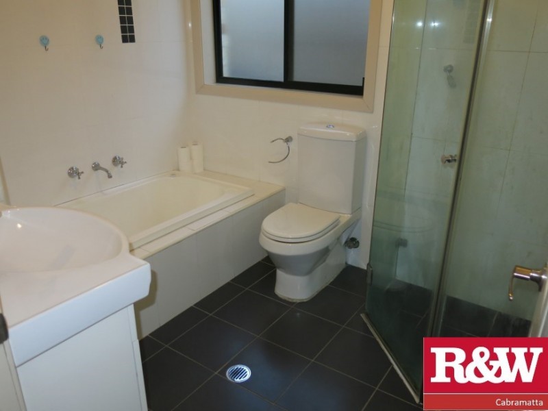 2/14 Coolibar Street, Canley Heights NSW 2166