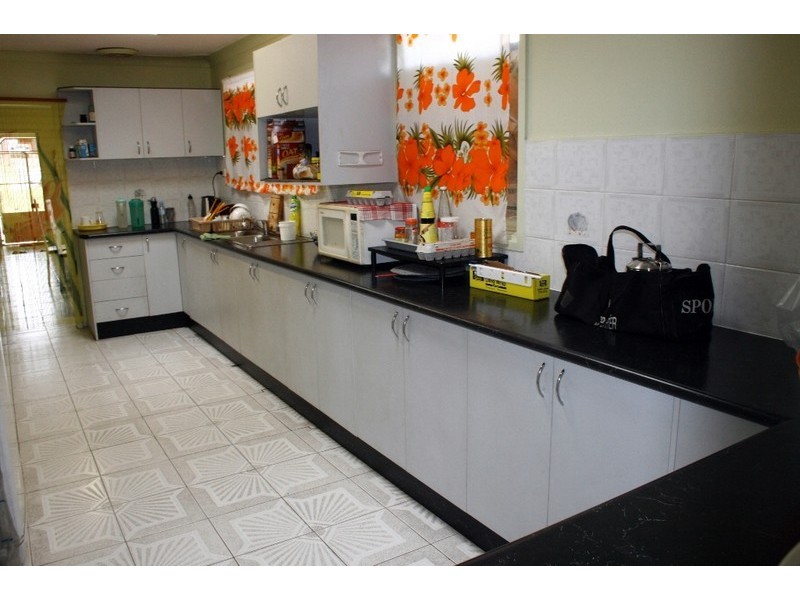 Fairfield West NSW 2165