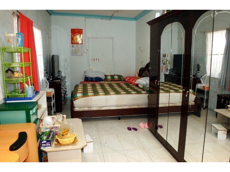 Fairfield West NSW 2165