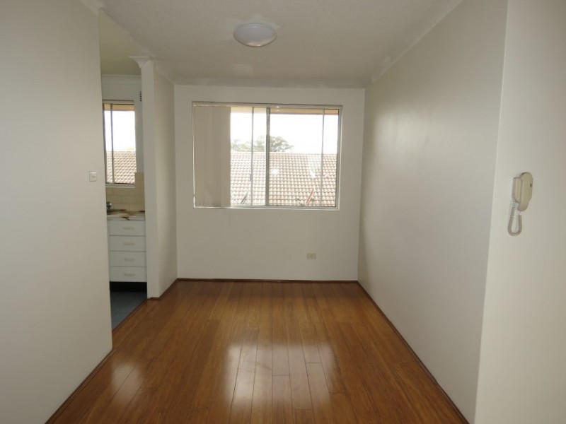 19/11 GILBERT STREET, Cabramatta NSW 2166