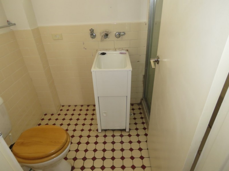 19/11 GILBERT STREET, Cabramatta NSW 2166