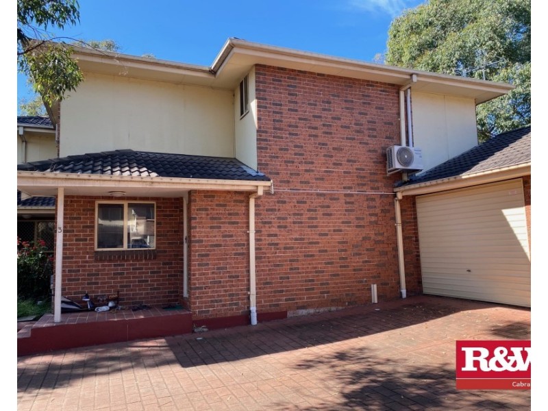 3/11-15 Greenfield Road, Greenfield Park NSW 2176