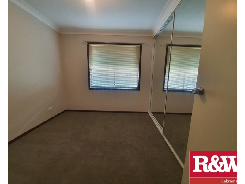62 TUNCURRY STREET, Bossley Park NSW 2176