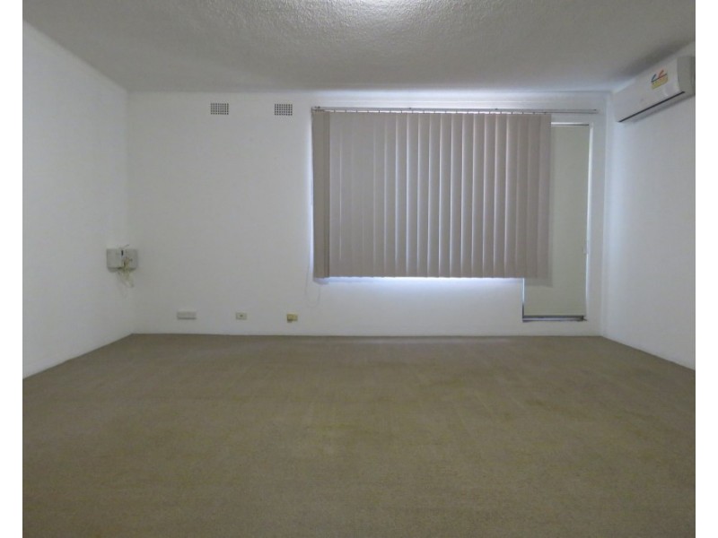 4/121 Castlereagh Street,, Liverpool NSW 2170