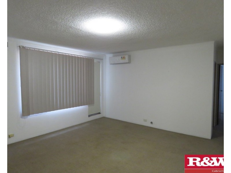 4/121 Castlereagh Street,, Liverpool NSW 2170