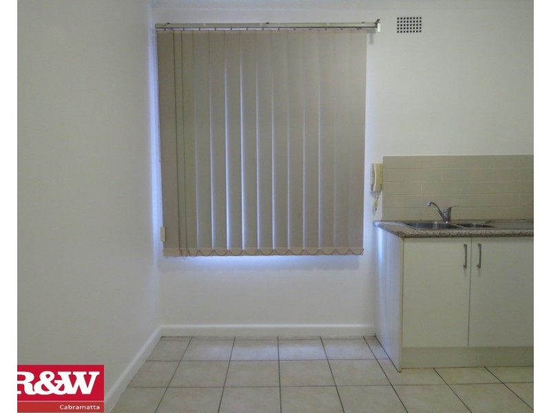 4/121 Castlereagh Street,, Liverpool NSW 2170