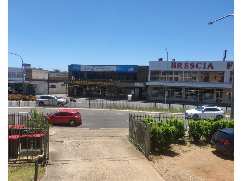 2/120 Cabramatta Road, Cabramatta NSW 2166