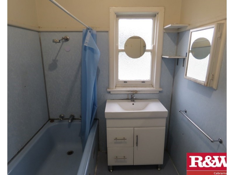 17 Allenby Street, Canley Heights NSW 2166