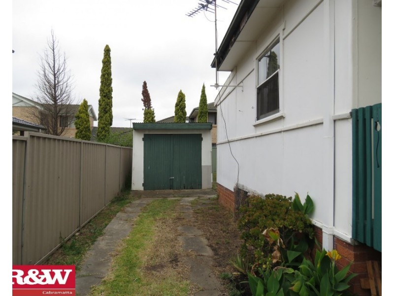 17 Allenby Street, Canley Heights NSW 2166
