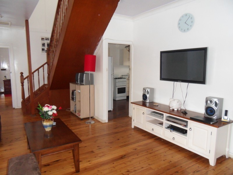 25 Warwick Avenue, Cabramatta NSW 2166