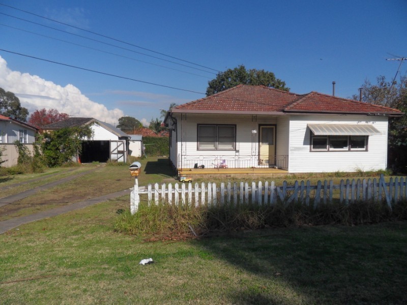 Fairfield NSW 2165