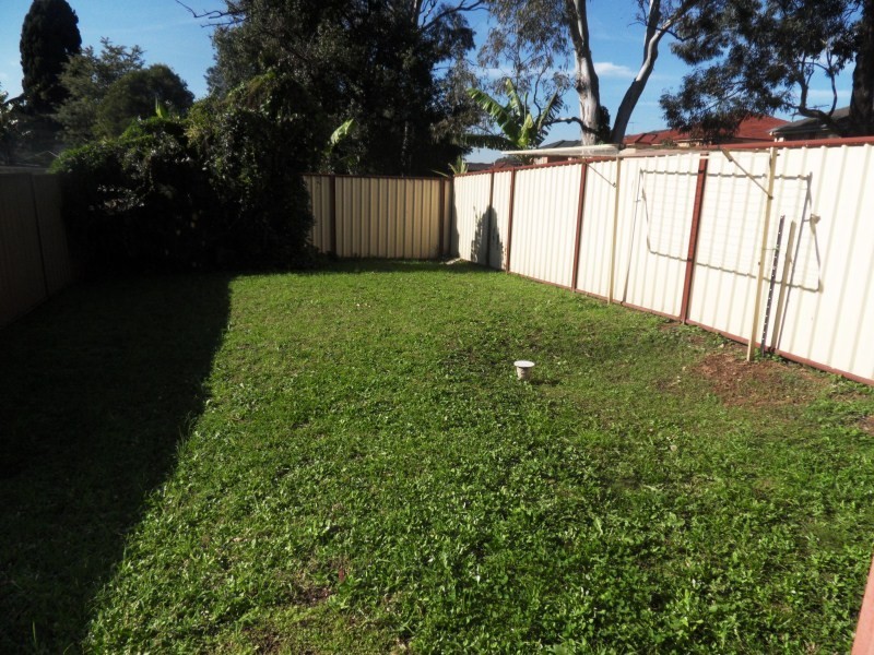 8 Senior Street, Canley Vale NSW 2166