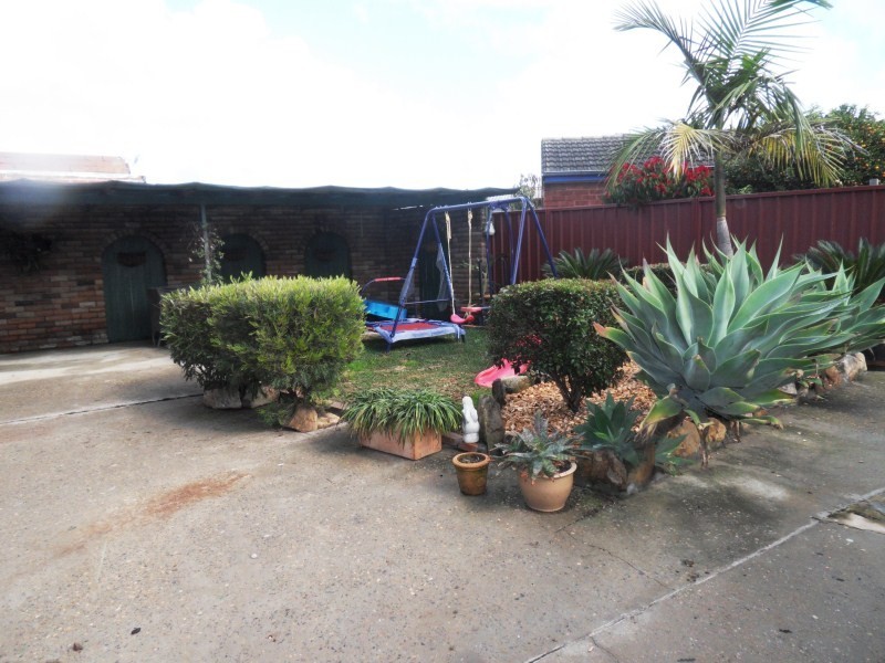 Lansvale NSW 2166