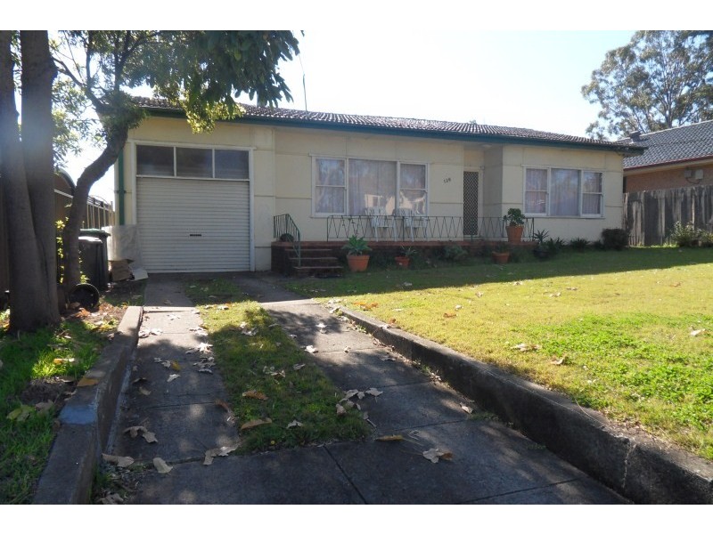 128 Flinders Road, Georges Hall NSW 2198