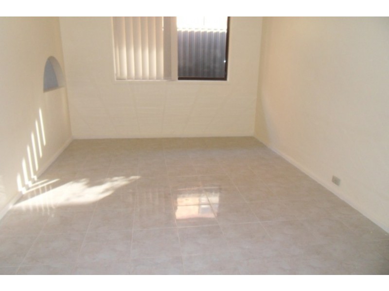 Greenfield Park NSW 2176