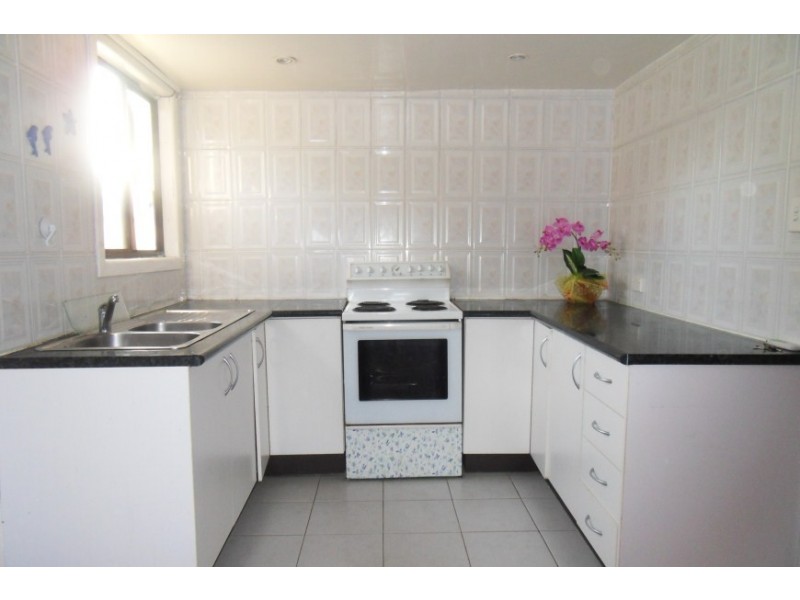 85 Koonoona Ave, Villawood NSW 2163