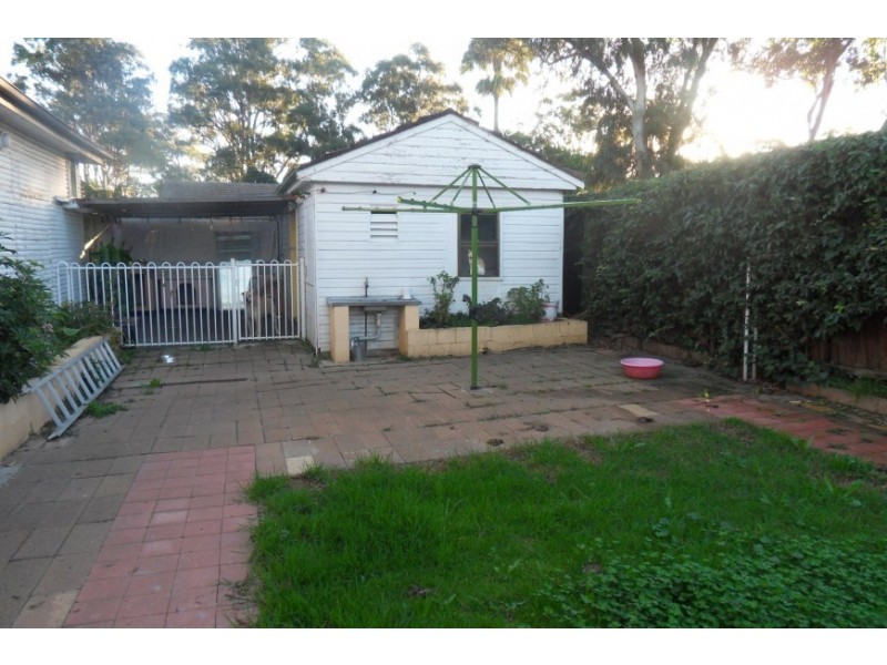 25 Warwick Avenue, Cabramatta NSW 2166