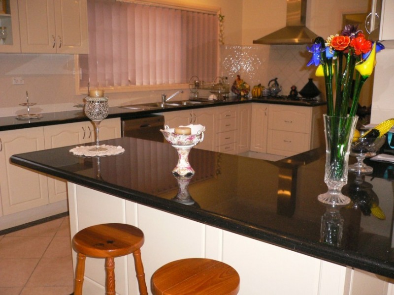 Fairfield West NSW 2165