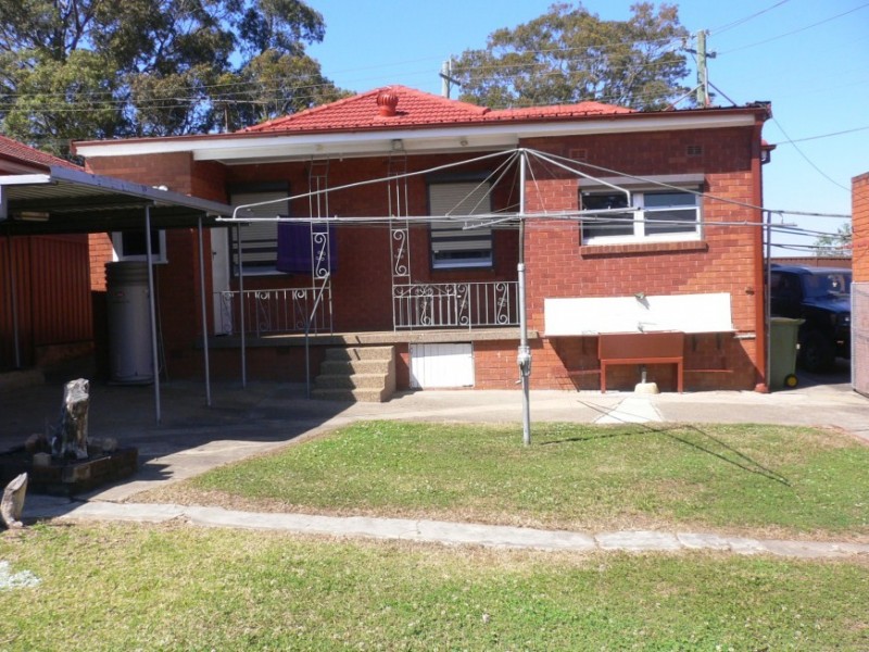 925 The Horsley Drive, Smithfield NSW 2164