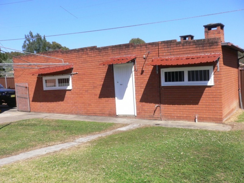 925 The Horsley Drive, Smithfield NSW 2164