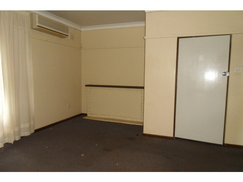 71 Gurney Road, Chester Hill NSW 2162