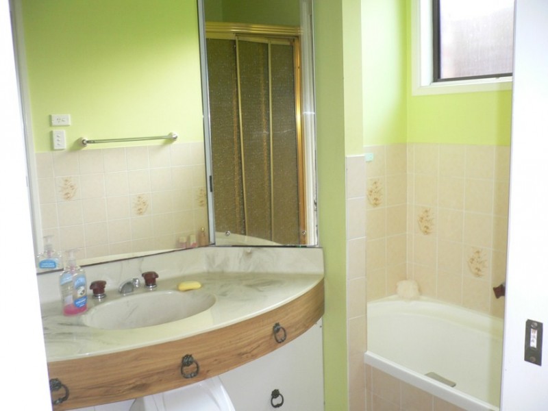 7 Bywong Place, Bonnyrigg NSW 2177