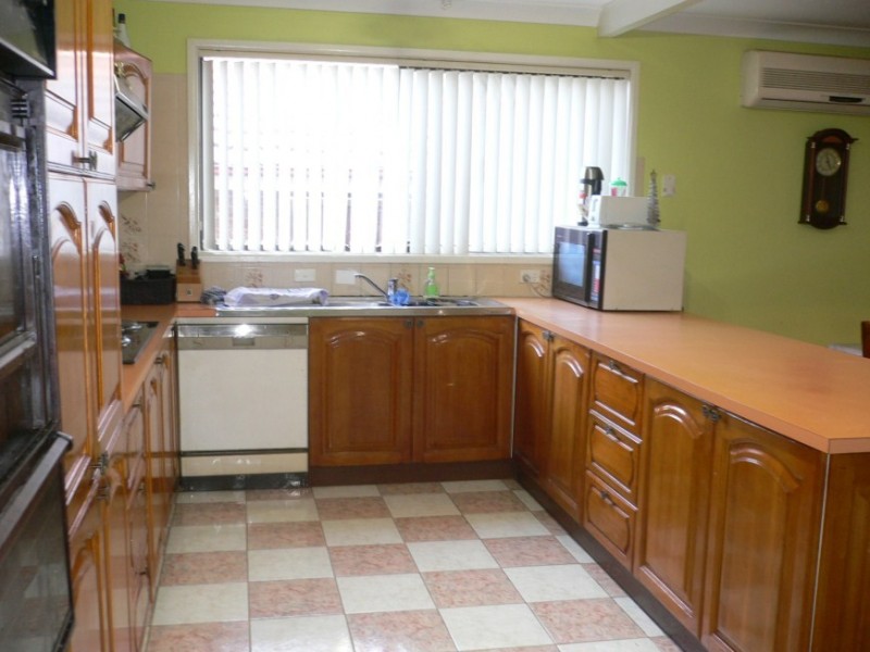 7 Bywong Place, Bonnyrigg NSW 2177