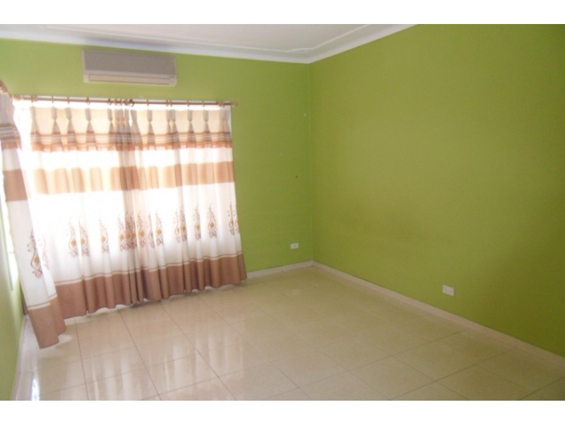 1 Rachel Crescent, Mount Pritchard NSW 2170