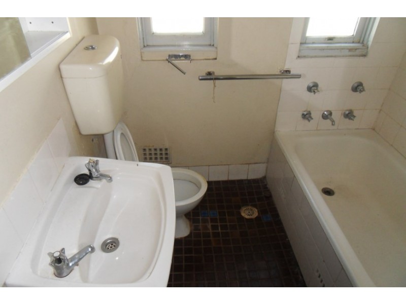 71 Gurney Road, Chester Hill NSW 2162