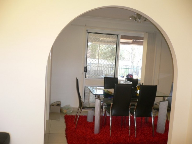 30 Saxonvale Crescent, Edensor Park NSW 2176