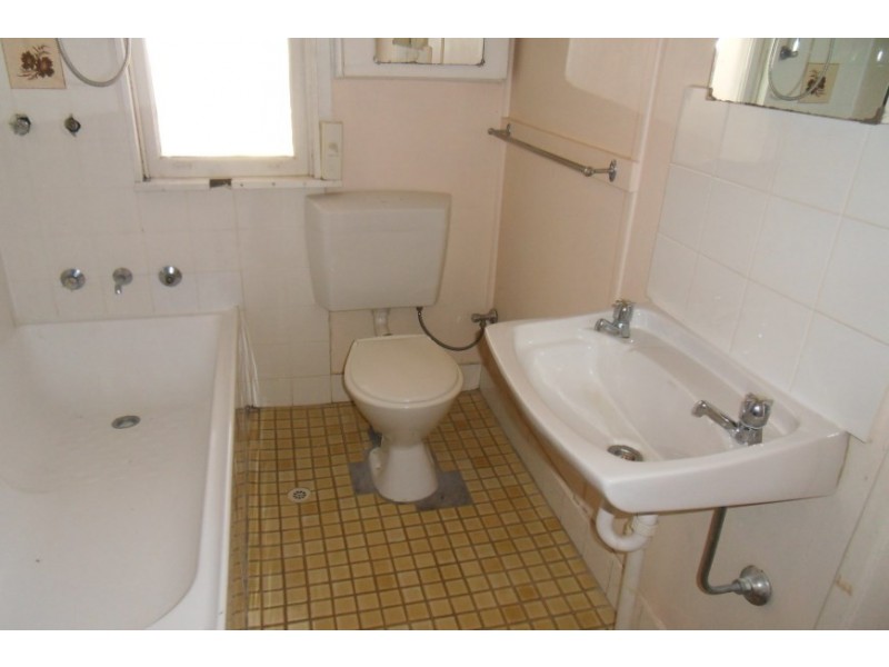 15 Wilco Avenue, Cabramatta West NSW 2166